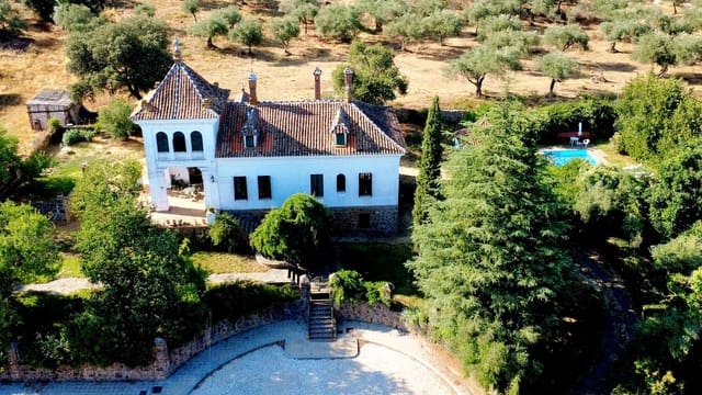 5 bedroom Townhouse for sale in Aracena with pool garage - € 890,000 (Ref: 9143361)