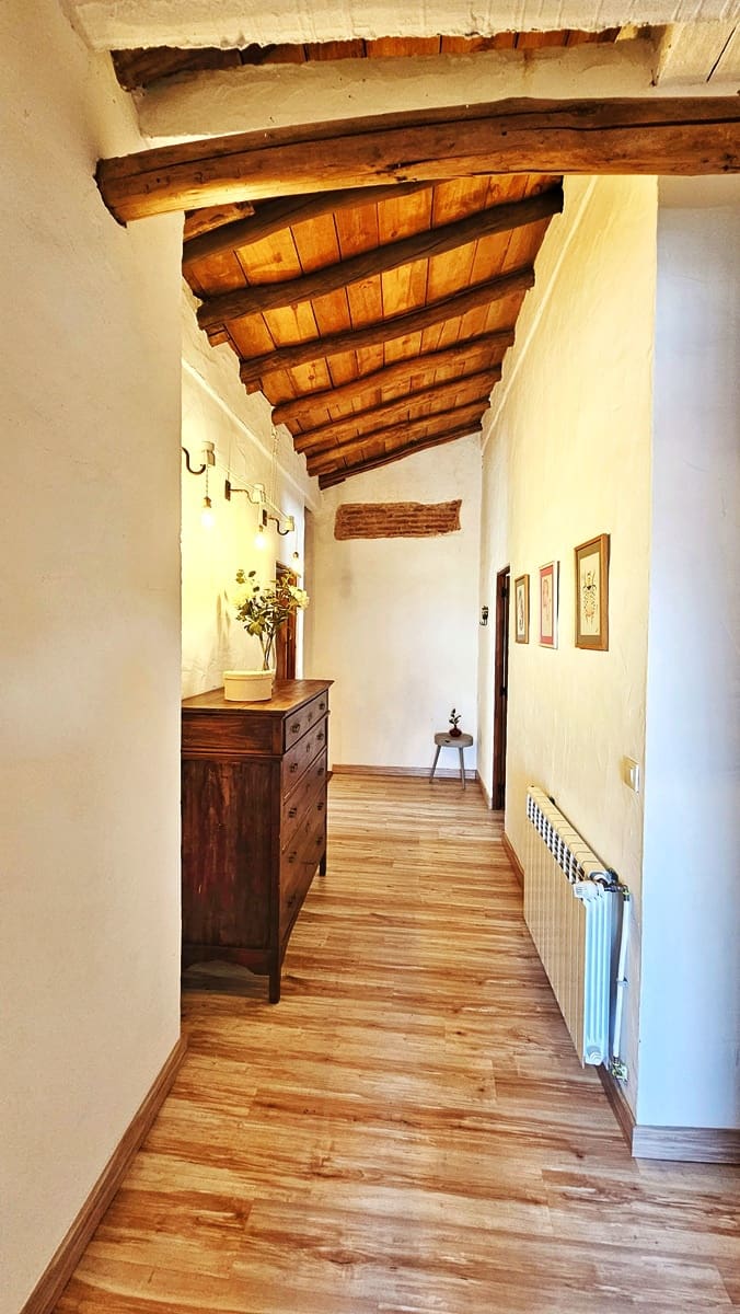 5 makuuhuone Maalaistalo myytävänä paikassa Cumbres de San Bartolome mukana uima-altaan - 189 000 € (Ref: 9248527)