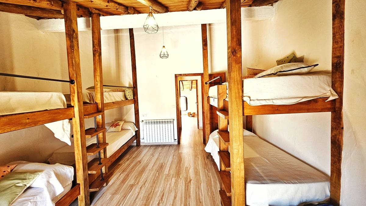 5 makuuhuone Maalaistalo myytävänä paikassa Cumbres de San Bartolome mukana uima-altaan - 189 000 € (Ref: 9248527)