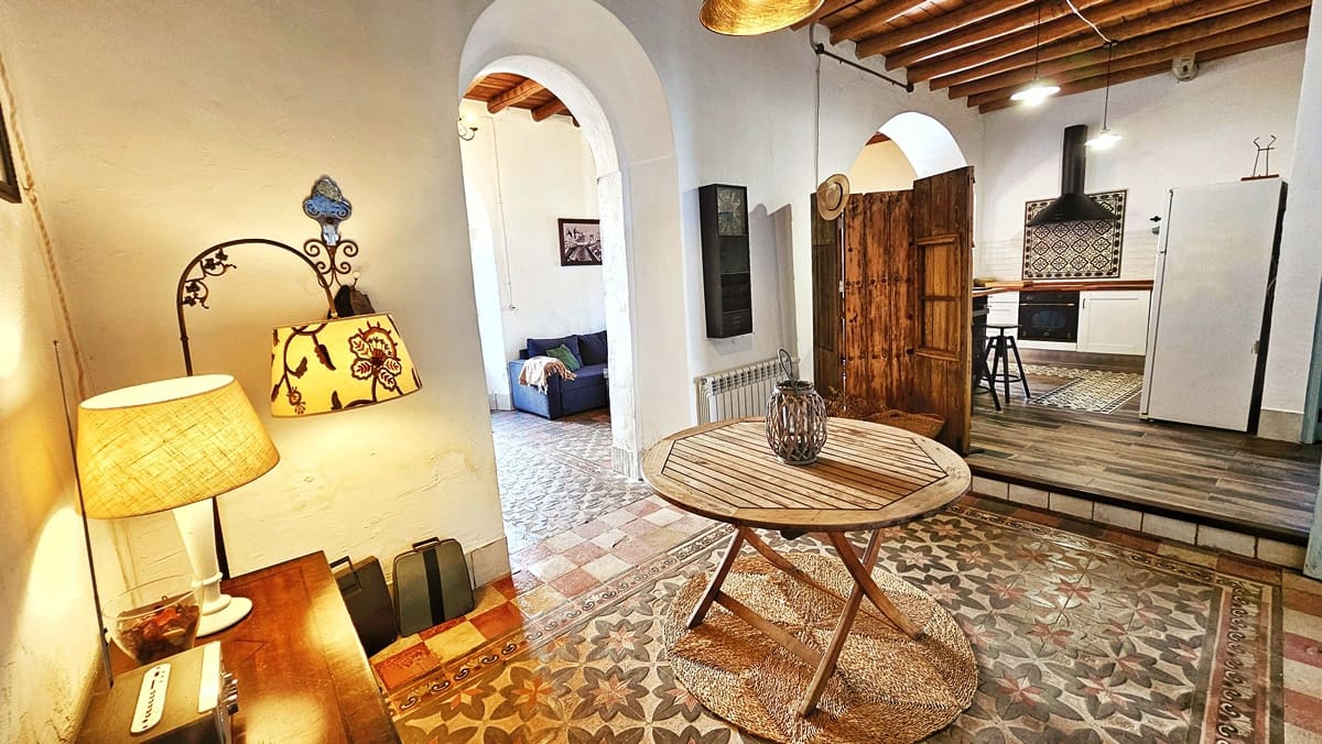 5 makuuhuone Maalaistalo myytävänä paikassa Cumbres de San Bartolome mukana uima-altaan - 189 000 € (Ref: 9248527)