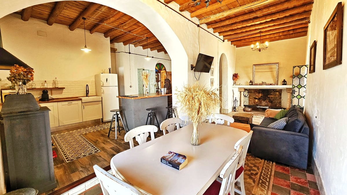 5 makuuhuone Maalaistalo myytävänä paikassa Cumbres de San Bartolome mukana uima-altaan - 189 000 € (Ref: 9248527)