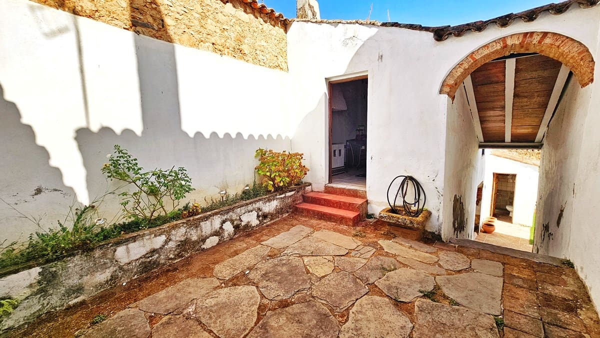 5 makuuhuone Maalaistalo myytävänä paikassa Cumbres de San Bartolome mukana uima-altaan - 189 000 € (Ref: 9248527)