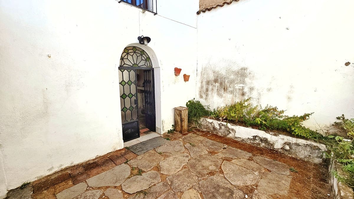 5 makuuhuone Maalaistalo myytävänä paikassa Cumbres de San Bartolome mukana uima-altaan - 189 000 € (Ref: 9248527)