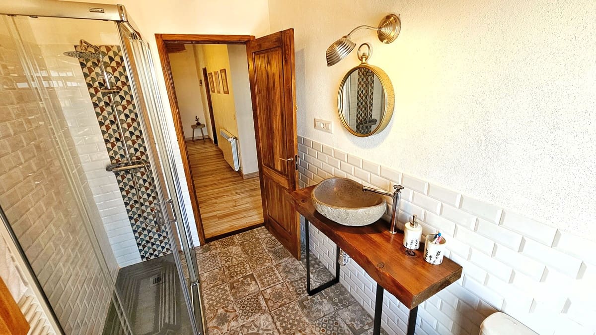 5 makuuhuone Maalaistalo myytävänä paikassa Cumbres de San Bartolome mukana uima-altaan - 189 000 € (Ref: 9248527)