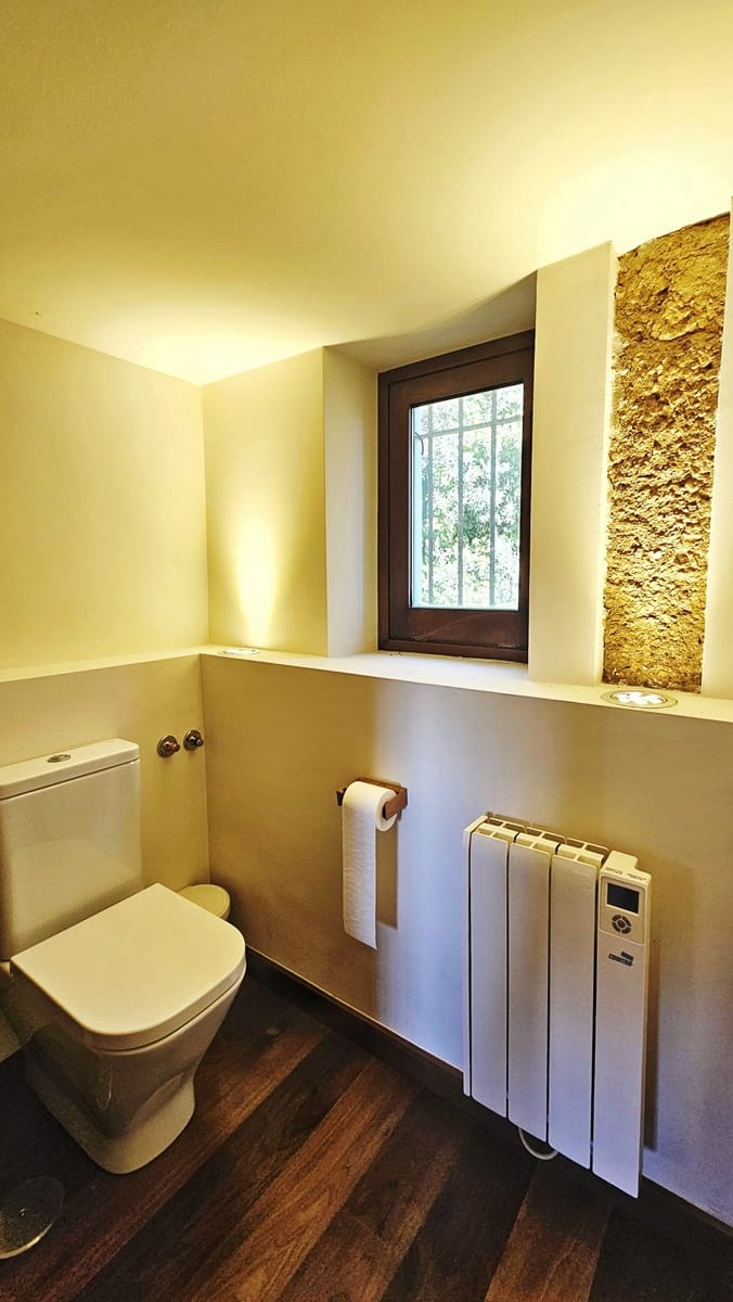 5 bedroom Finca/Country House for sale in Alajar - € 590,000 (Ref: 9471054)