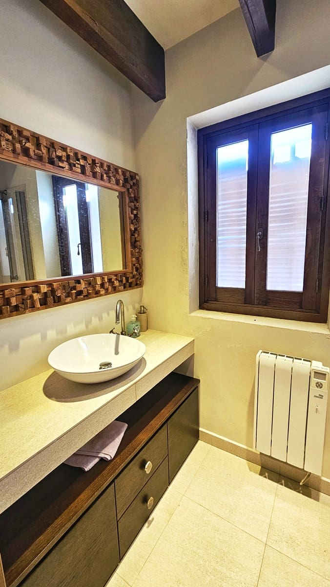 5 bedroom Finca/Country House for sale in Alajar - € 590,000 (Ref: 9471054)