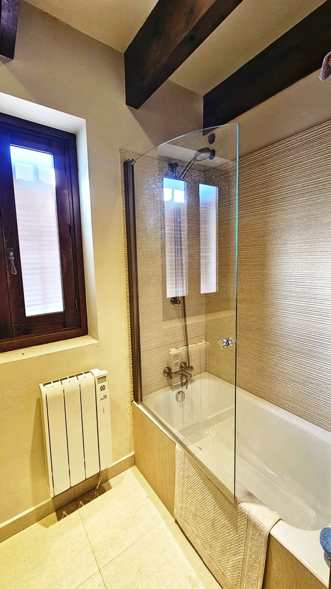 5 bedroom Finca/Country House for sale in Alajar - € 590,000 (Ref: 9471054)