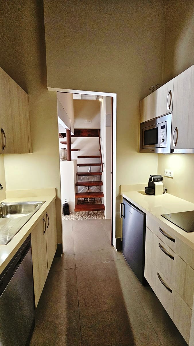 5 bedroom Finca/Country House for sale in Alajar - € 590,000 (Ref: 9471054)