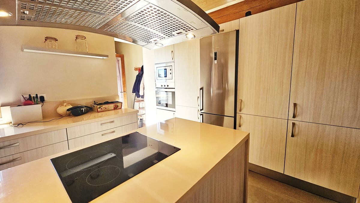 5 bedroom Finca/Country House for sale in Alajar - € 590,000 (Ref: 9471054)