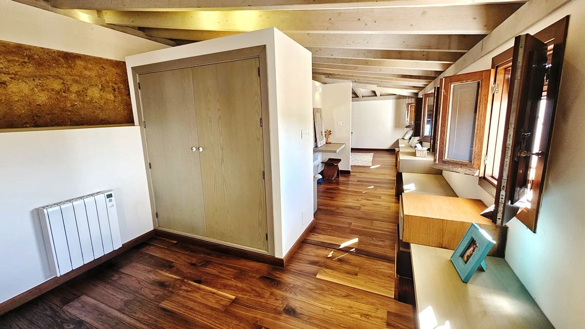 5 bedroom Finca/Country House for sale in Alajar - € 590,000 (Ref: 9471054)