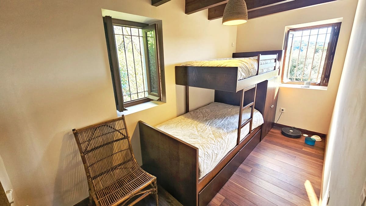 5 bedroom Finca/Country House for sale in Alajar - € 590,000 (Ref: 9471054)