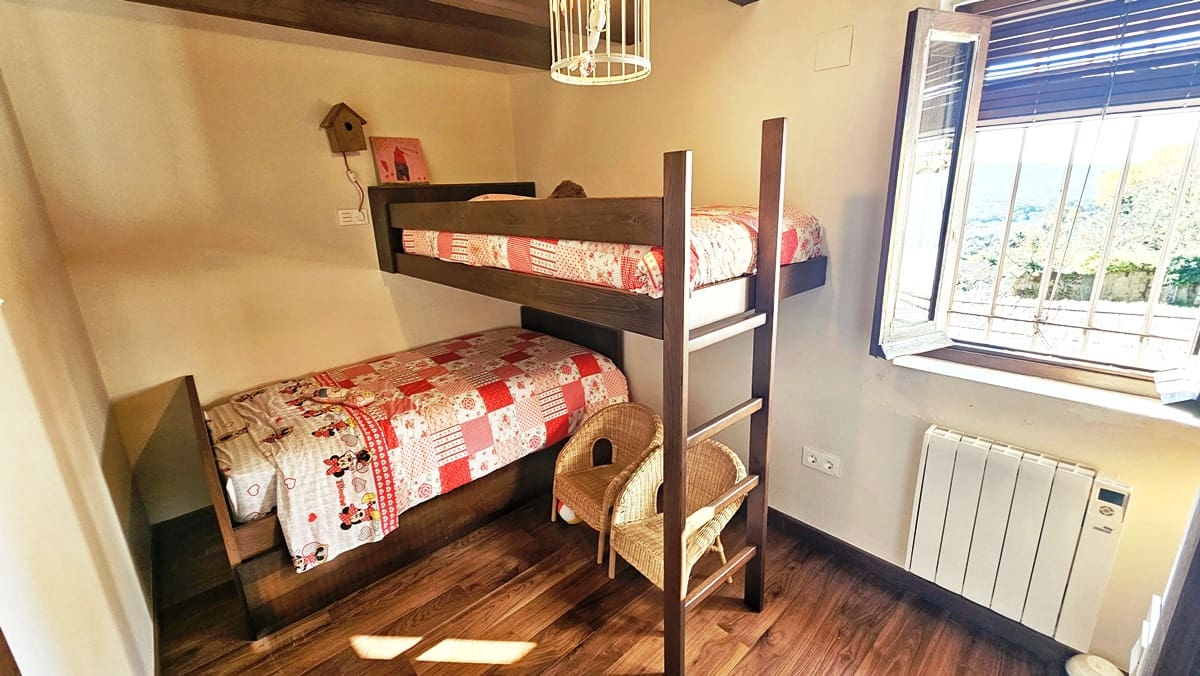 5 bedroom Finca/Country House for sale in Alajar - € 590,000 (Ref: 9471054)