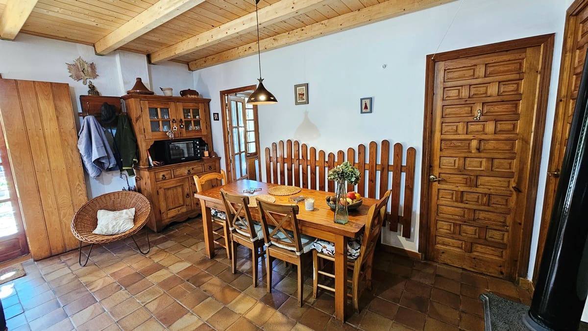 Finca/Casa Rural de 4 habitaciones en Cortelazor en venta con piscina - 398.000 € (Ref: 9471055)