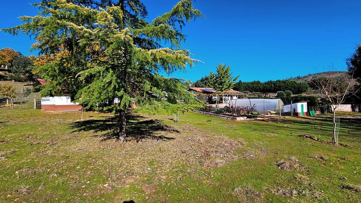 Finca/Casa Rural de 4 habitaciones en Cortelazor en venta con piscina - 398.000 € (Ref: 9471055)