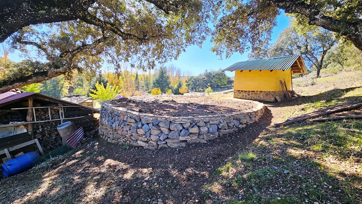 Finca/Casa Rural de 4 habitaciones en Cortelazor en venta con piscina - 398.000 € (Ref: 9471055)