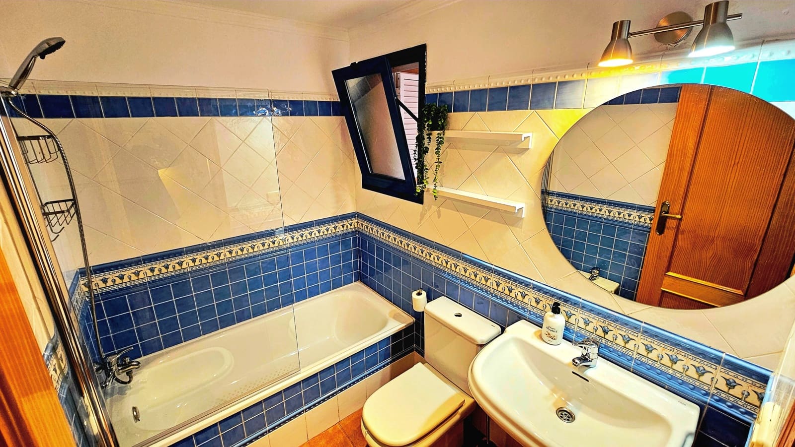 3 bedroom Townhouse for holiday rental in La Antilla with pool garage - € 900 (Ref: 9569616)