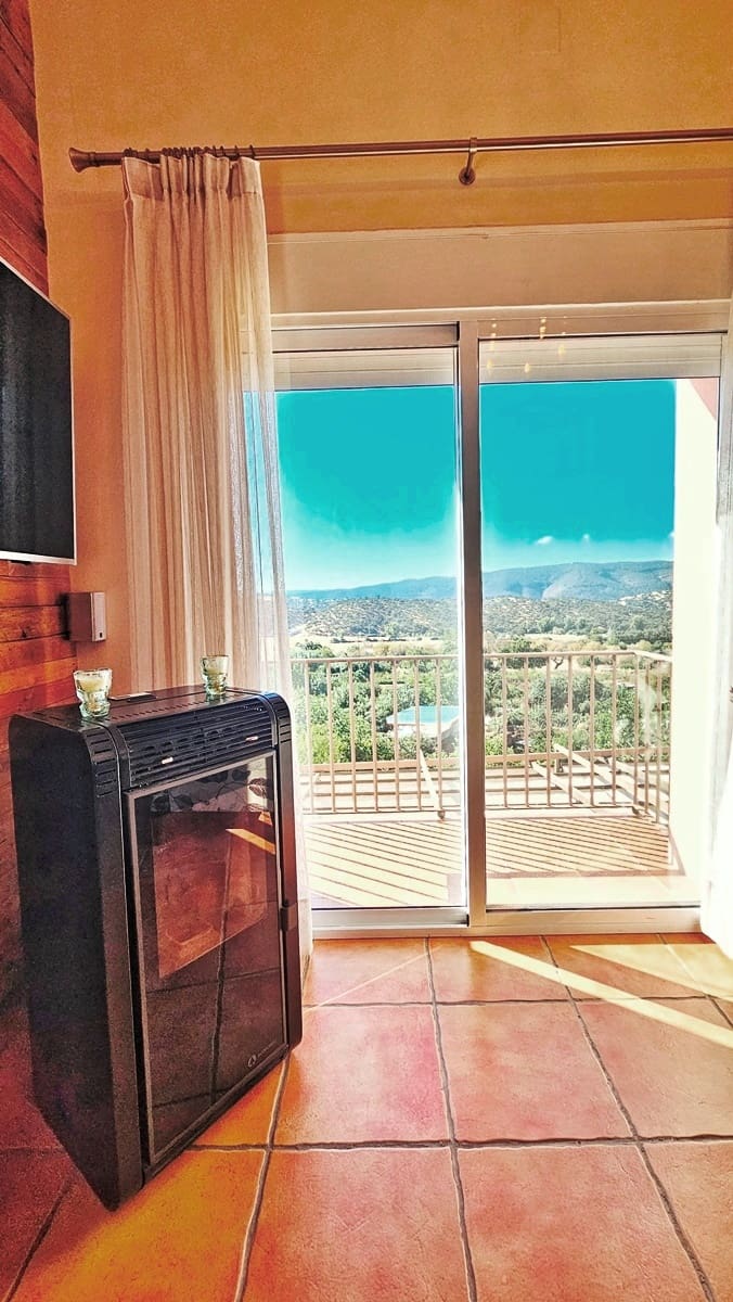 5 bedroom Finca/Country House for sale in Canaveral de Leon with garage - € 437,000 (Ref: 9734144)