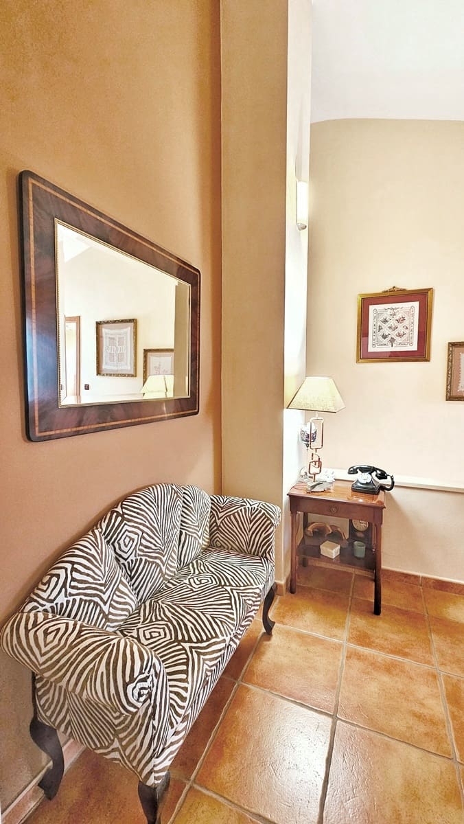 5 bedroom Finca/Country House for sale in Canaveral de Leon with garage - € 437,000 (Ref: 9734144)