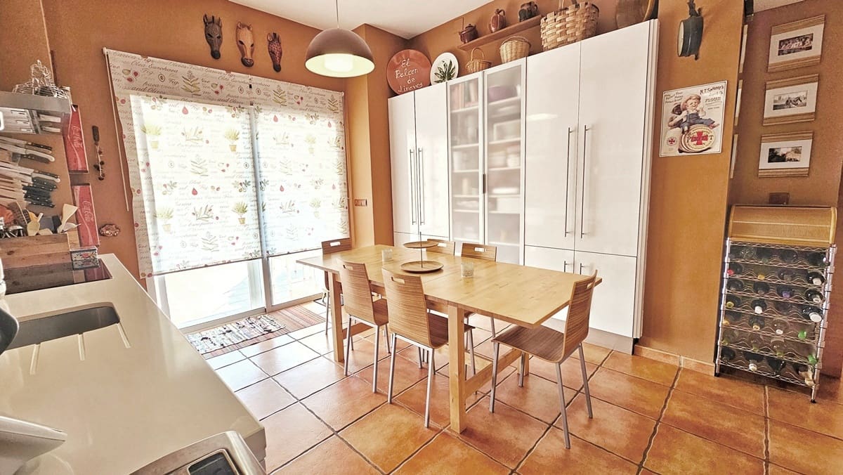 5 bedroom Finca/Country House for sale in Canaveral de Leon with garage - € 437,000 (Ref: 9734144)