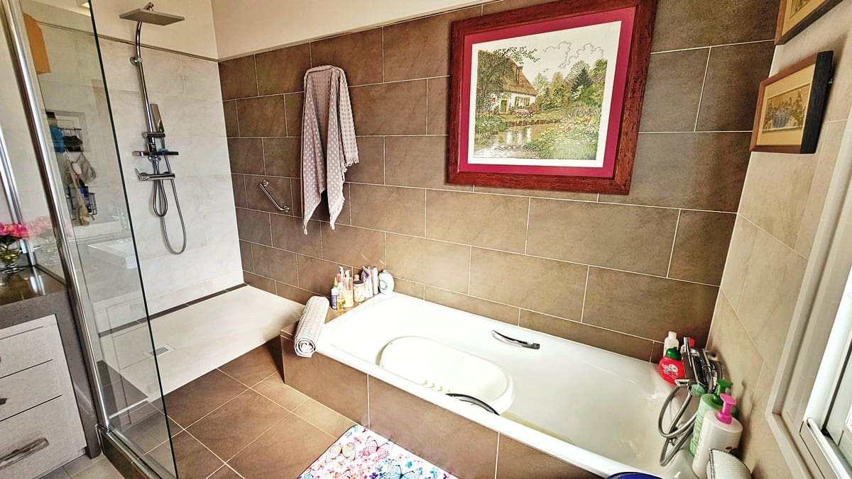 5 bedroom Finca/Country House for sale in Canaveral de Leon with garage - € 437,000 (Ref: 9734144)