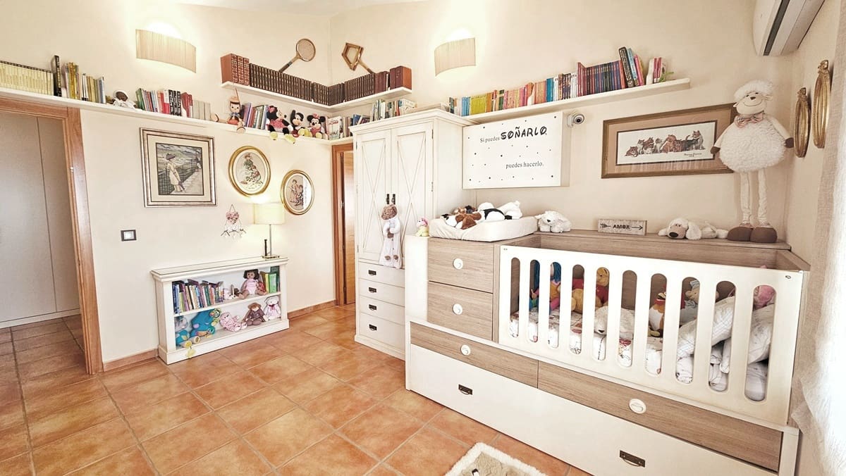 5 bedroom Finca/Country House for sale in Canaveral de Leon with garage - € 437,000 (Ref: 9734144)