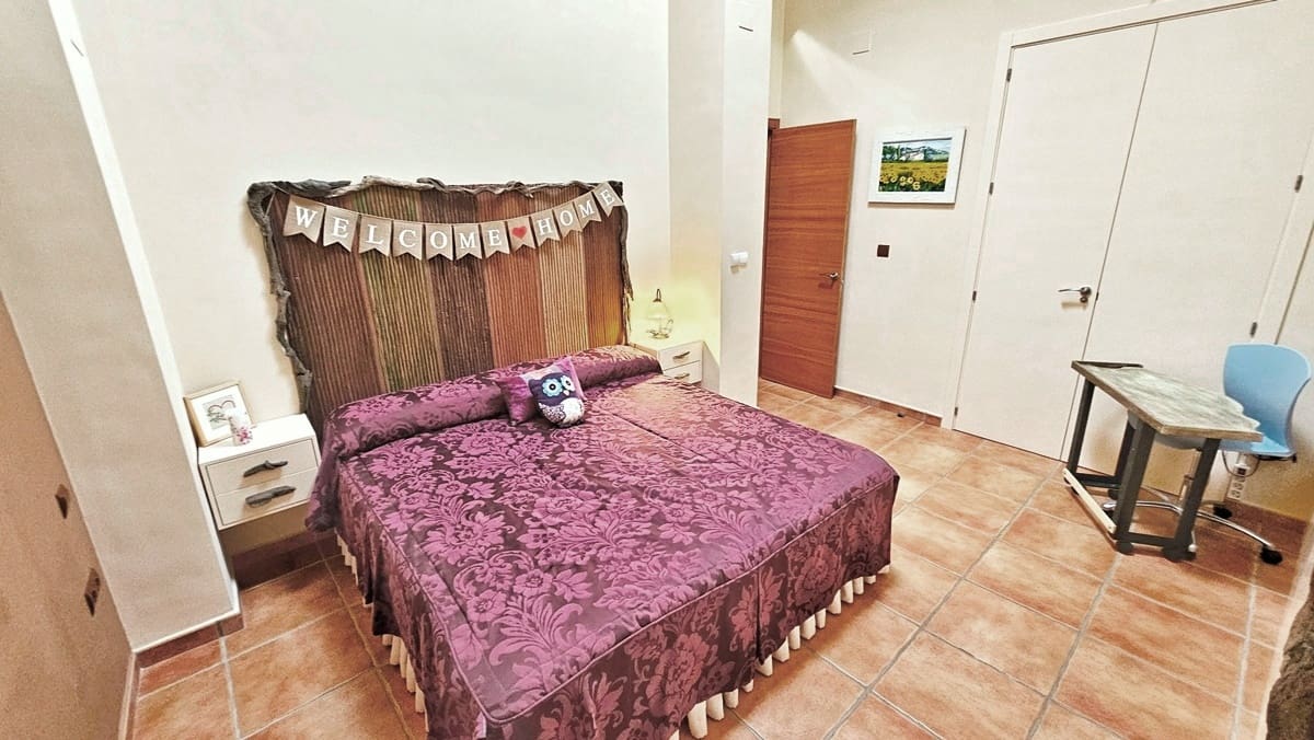 5 bedroom Finca/Country House for sale in Canaveral de Leon with garage - € 437,000 (Ref: 9734144)