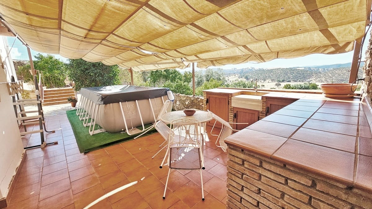 5 bedroom Finca/Country House for sale in Canaveral de Leon with garage - € 437,000 (Ref: 9734144)