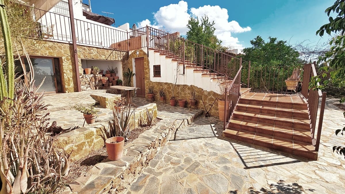 5 bedroom Finca/Country House for sale in Canaveral de Leon with garage - € 437,000 (Ref: 9734144)