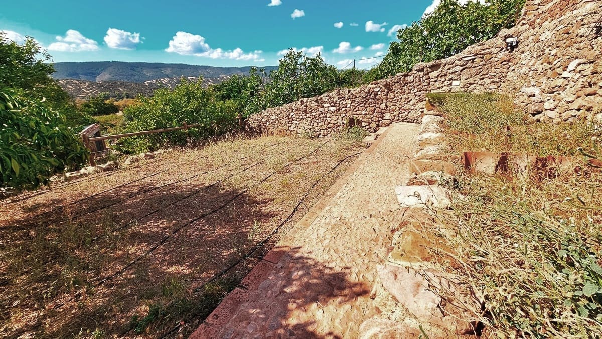 5 bedroom Finca/Country House for sale in Canaveral de Leon with garage - € 437,000 (Ref: 9734144)