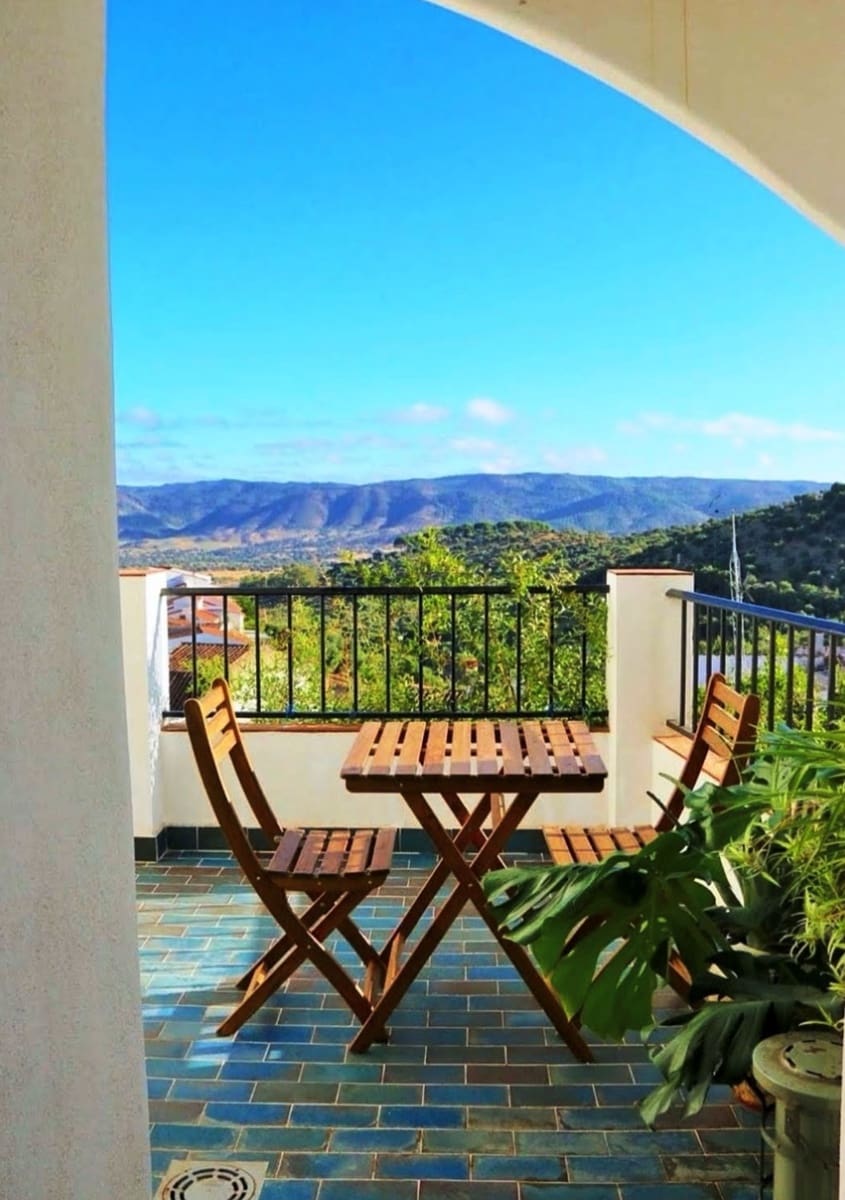 4 bedroom Townhouse for sale in Aroche - € 149,000 (Ref: 9777336)