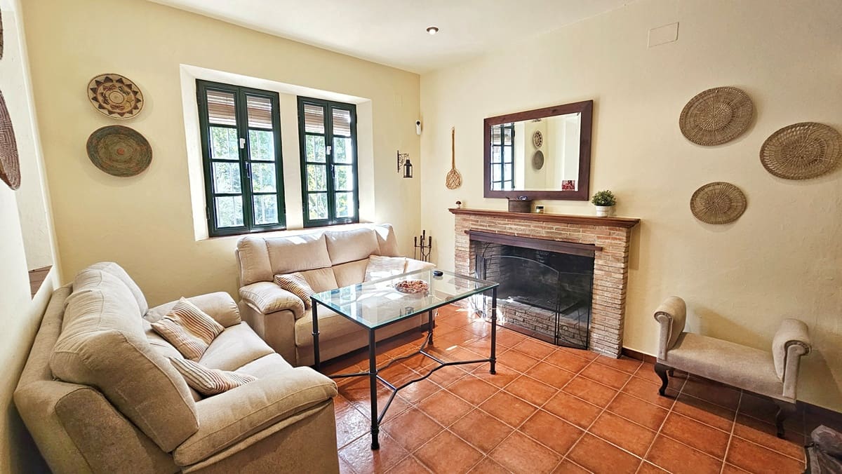 3 bedroom Finca/Country House for sale in Santa Ana la Real - € 290,000 (Ref: 9800785)
