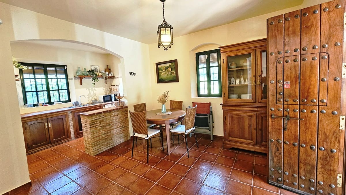 3 bedroom Finca/Country House for sale in Santa Ana la Real - € 290,000 (Ref: 9800785)