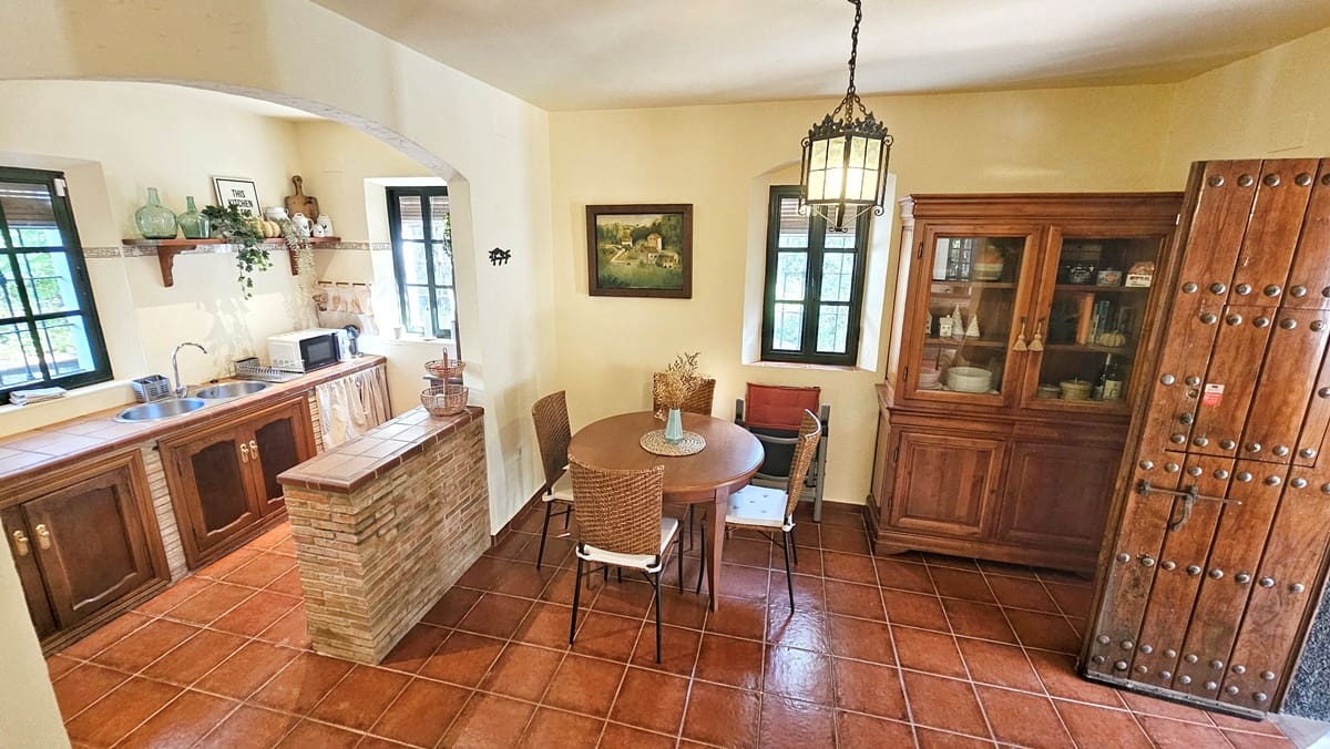 3 bedroom Finca/Country House for sale in Santa Ana la Real - € 290,000 (Ref: 9800785)