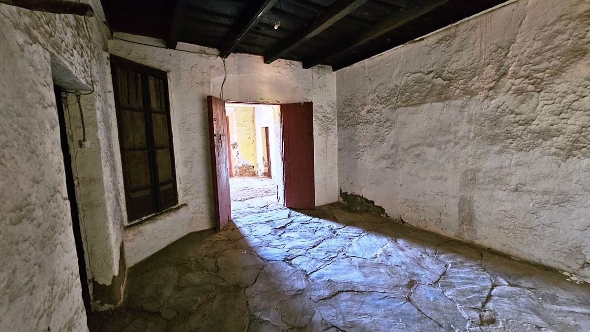 4 bedroom Finca/Country House for sale in Aracena - € 750,000 (Ref: 9857777)