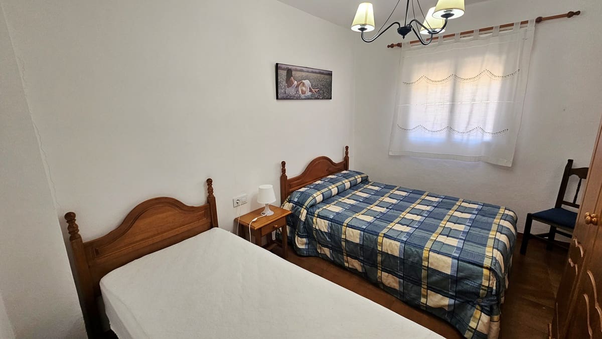 4 sypialnia Finka/Dom wiejski na sprzedaż w Higuera de la Sierra z basenem - 350 000 € (Ref: 9883457)