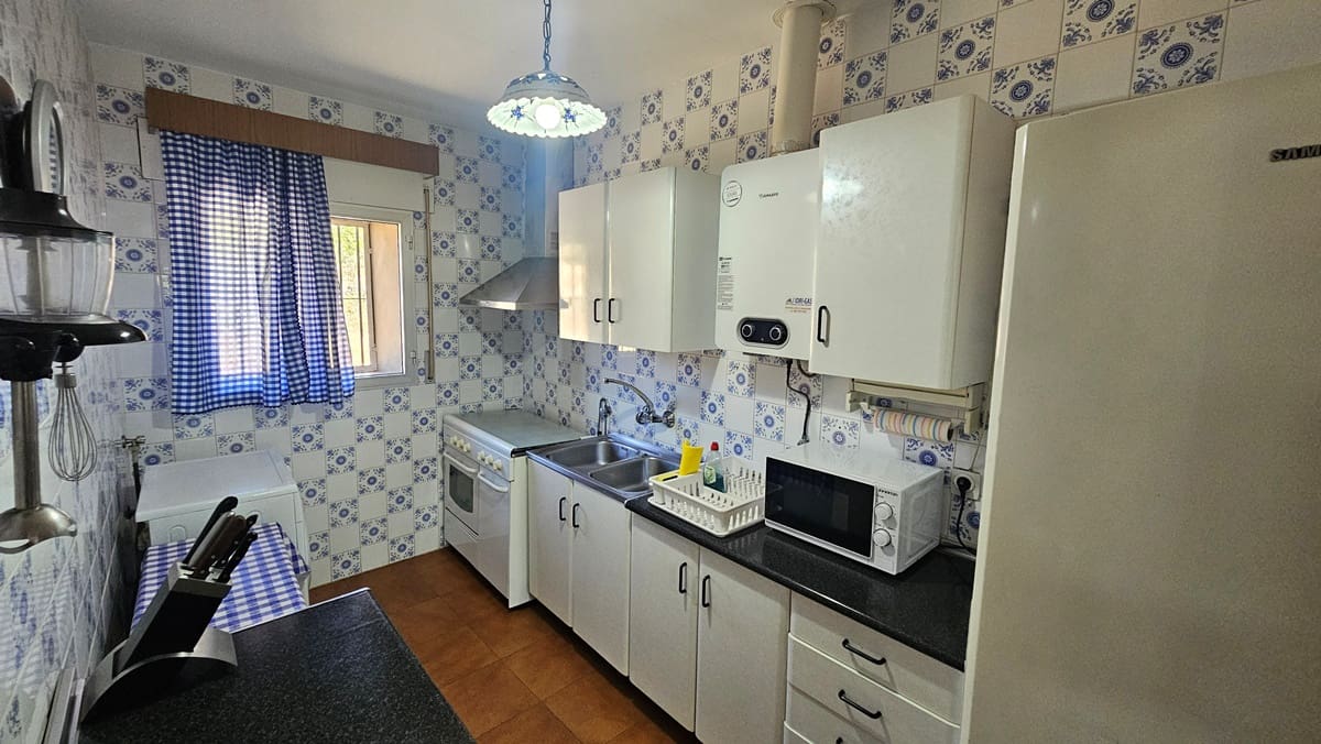 4 sypialnia Finka/Dom wiejski na sprzedaż w Higuera de la Sierra z basenem - 350 000 € (Ref: 9883457)