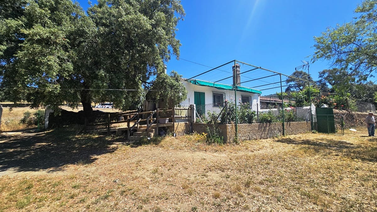 4 sypialnia Finka/Dom wiejski na sprzedaż w Higuera de la Sierra z basenem - 350 000 € (Ref: 9883457)