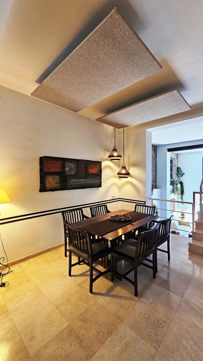 6 sypialnia Dom na sprzedaż w Zufre z basenem garażem - 450 000 € (Ref: 9931191)