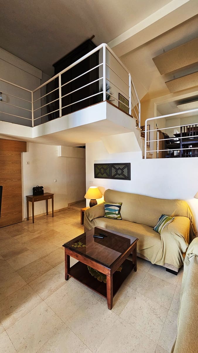 6 sypialnia Dom na sprzedaż w Zufre z basenem garażem - 450 000 € (Ref: 9931191)