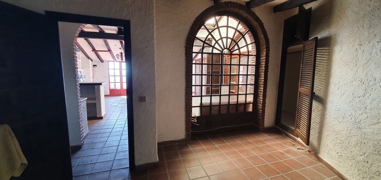 2 soveværelse Byhus til salg i Gaucin med garage - € 320.000 (Ref: 6639492)