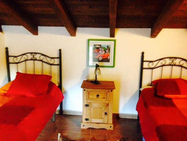 3 makuuhuone Maalaistalo myytävänä paikassa Gaucín mukana uima-altaan - 350 000 € (Ref: 6646559)