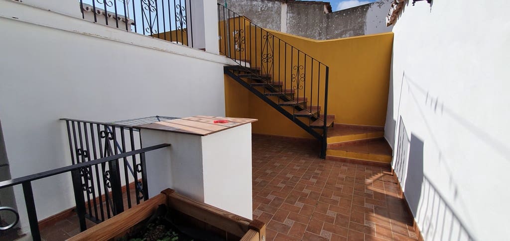 4 soveværelse Byhus til salg i Gaucin - € 340.000 (Ref: 6646604)