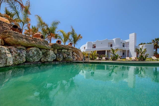 21 soveværelse Hotel til salg i Vejer de la Frontera med swimmingpool - € 8.500.000 (Ref: 8416598)