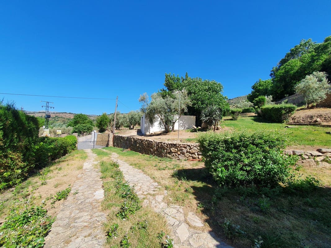 9 soveværelse Hotel til salg i Ronda med swimmingpool - € 750.000 (Ref: 8416667)