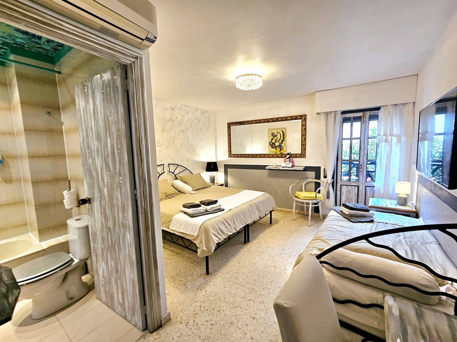 10 soveværelse Hotel til salg i Vejer de la Frontera - € 1.690.000 (Ref: 8427926)