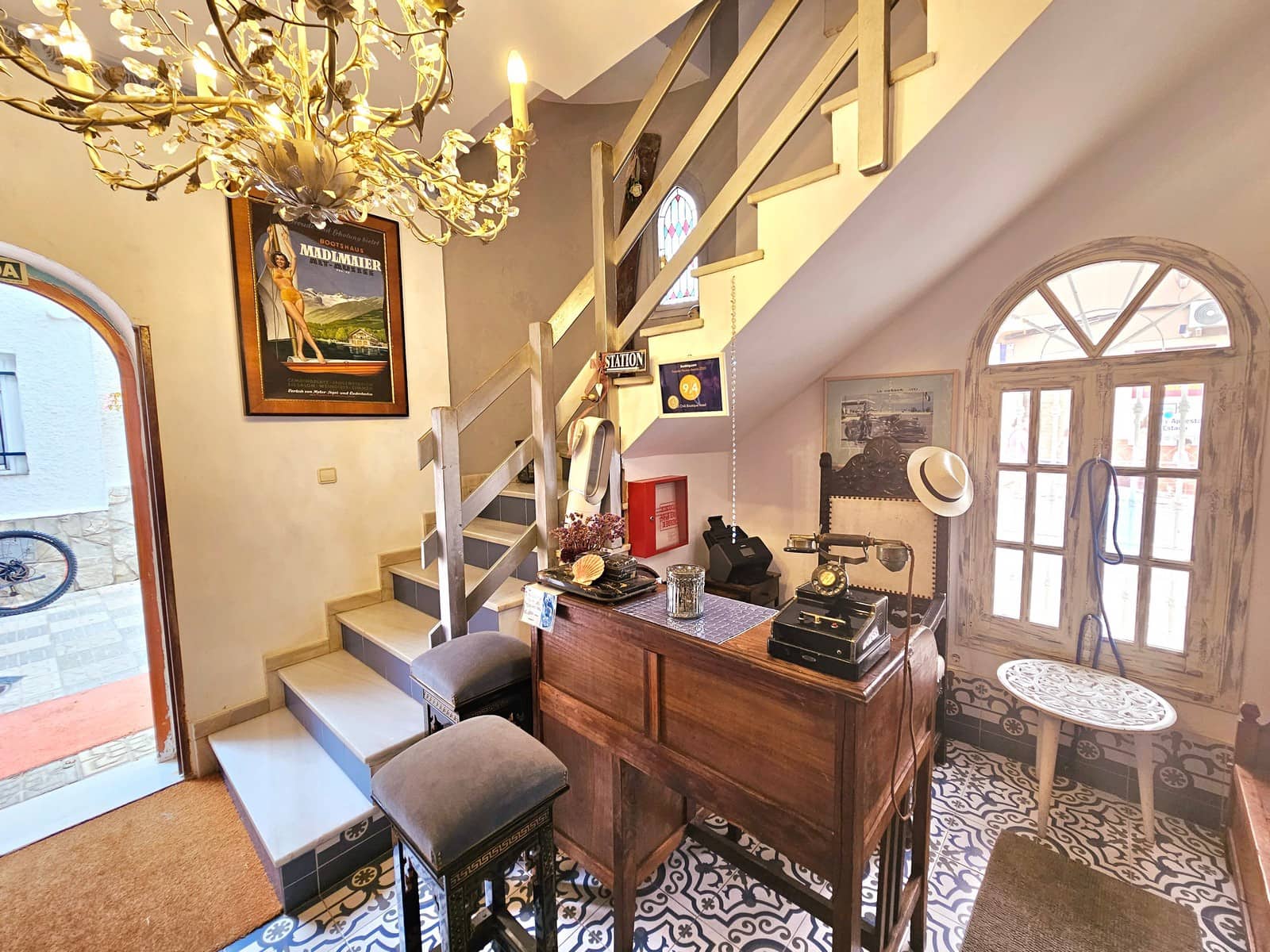 10 soveværelse Hotel til salg i Vejer de la Frontera - € 1.690.000 (Ref: 8427926)