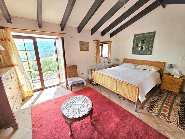 4 soveværelse Villa til salg i Gaucín med swimmingpool - € 875.000 (Ref: 8428017)