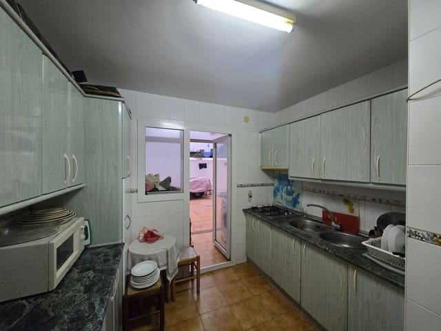 4 soverom Leilighet til salgs i Torre del Mar, Vélez-Málaga med svømmebasseng - € 340 000 (Ref: 9343916)