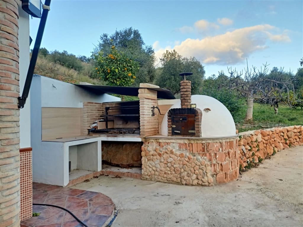 Finca/Casa Rural de 3 habitaciones en Casarabonela en venta - 680.000 € (Ref: 9326813)