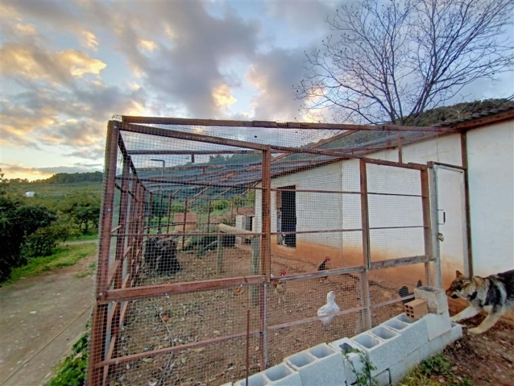 Finca/Casa Rural de 3 habitaciones en Casarabonela en venta - 680.000 € (Ref: 9326813)